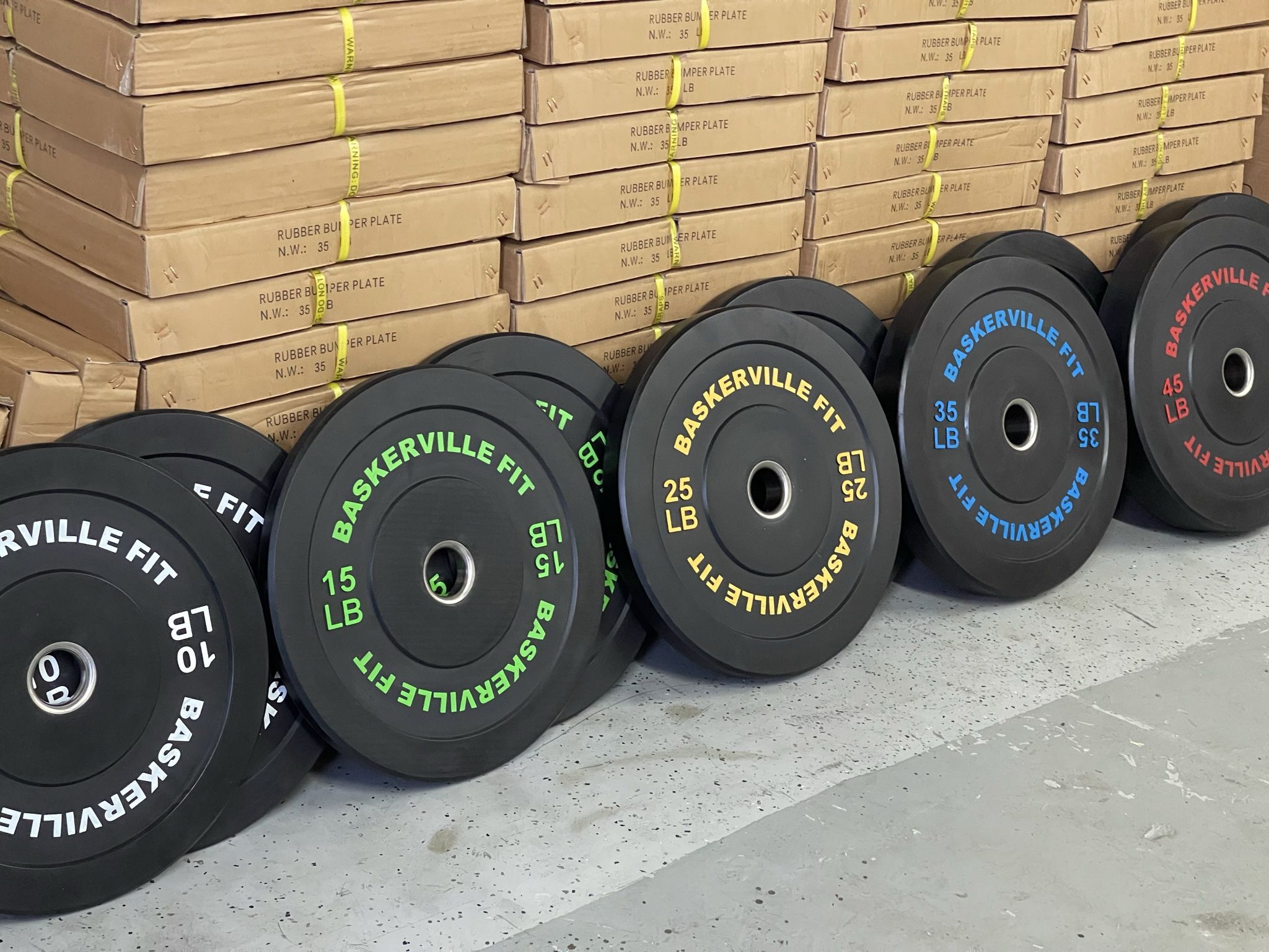 CrossFit Bumper plates Complete set 260lbs Brand New still in the box! 2 10lb 2 15lb 2 25lb 2 35lb 2 45lb 