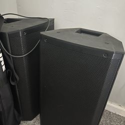Alto T212 Dual PA Speakers With Stands