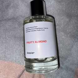 Dossier Fruity Almond 100 ML