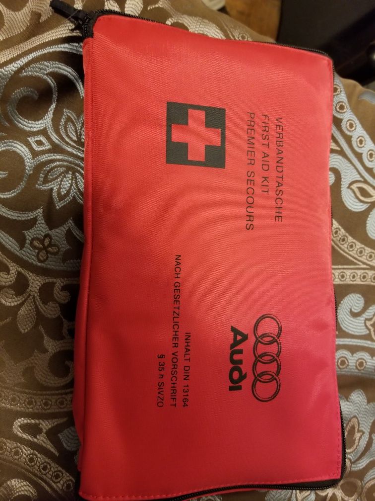 Audi first aid kit