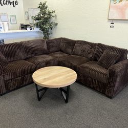 Sectional in brown corduroy