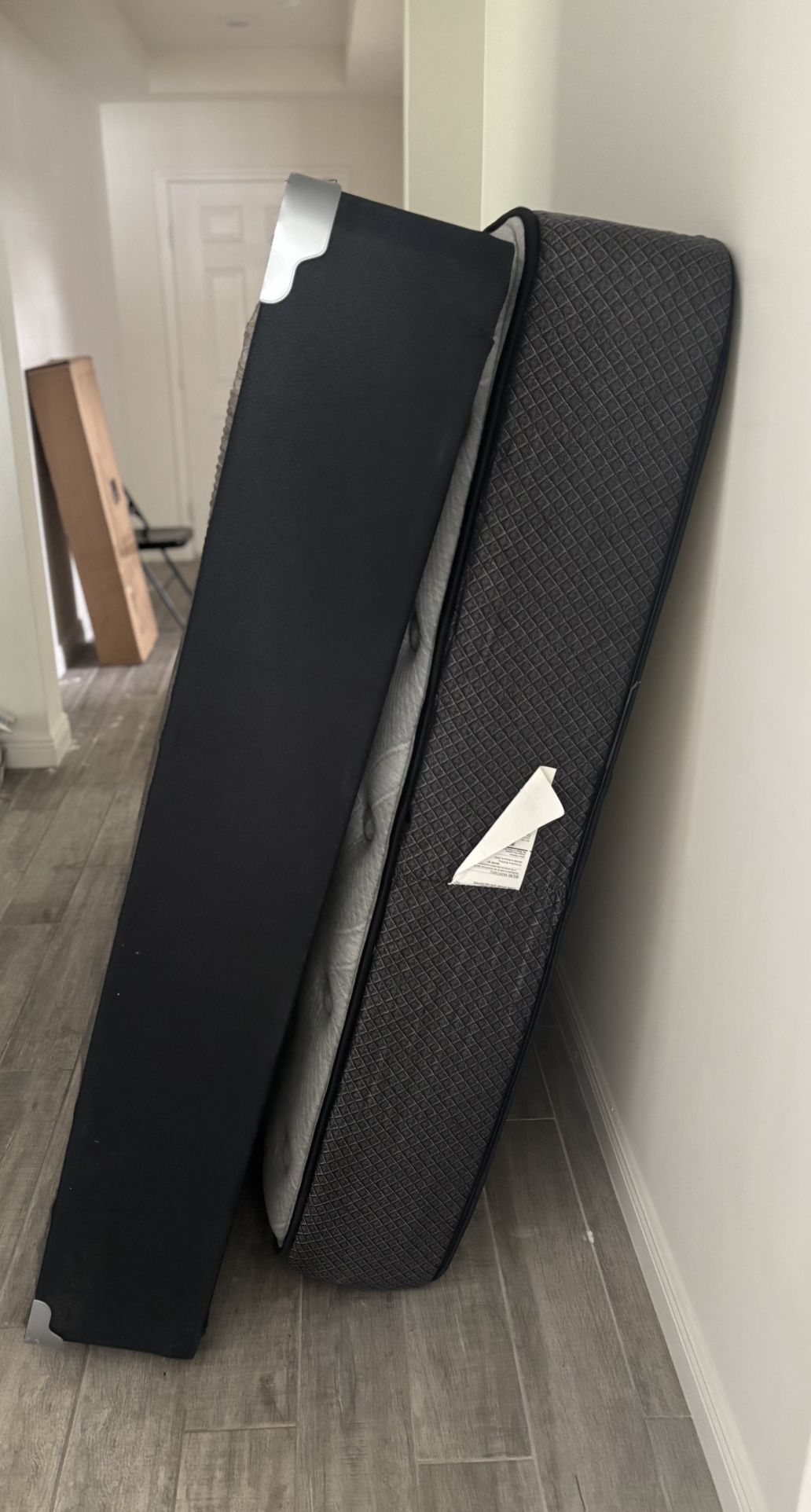 Queen Mattress & Box Spring