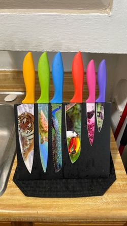 Magnetic knife stand