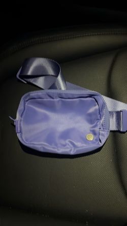Lululemon bag purple ish