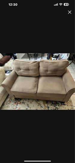 Love seat