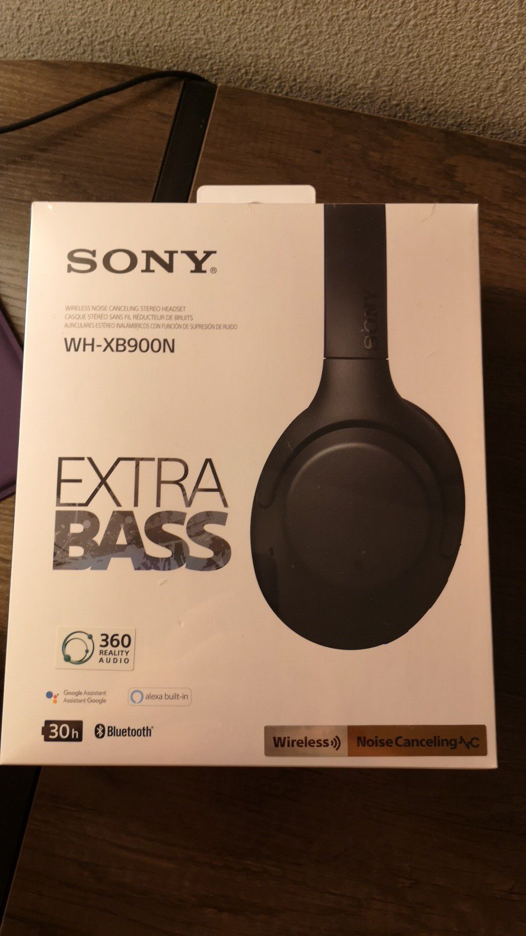 Sony WHXB900N Noise cancelling headphone, Wireless Bluetooth over the ear headset-black