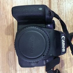 Canon EOS 800D (Rebel T7i)