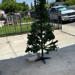 Árbol Con Luses Integradas Semi Nuevo 