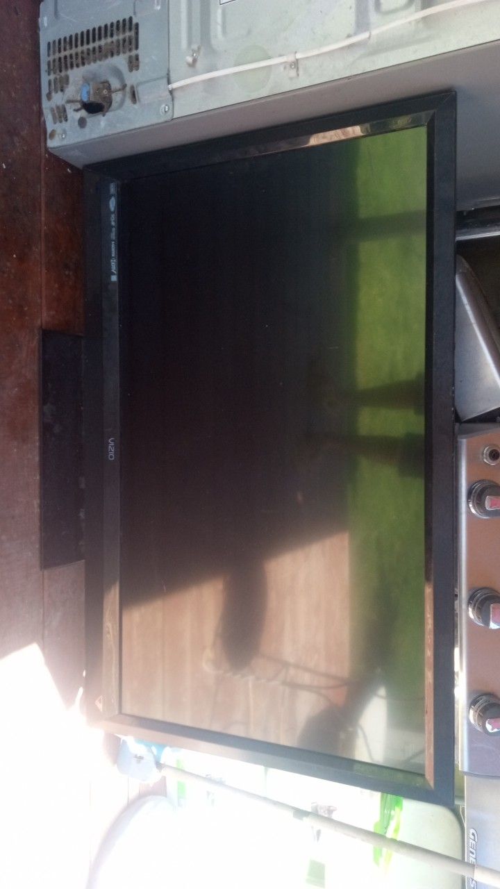 Old Vizio TV $20