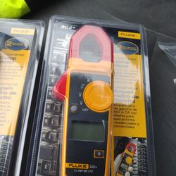 2 Brand New Tester Fluke 302