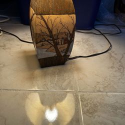 Pottery Lamp Fine Detail