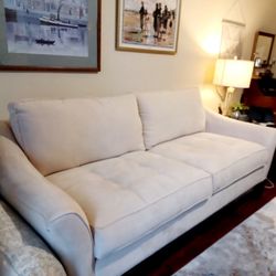 Cindy Crowford Collection Sofa 