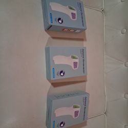 Infrared Thermometer Digital. Brand New. Working Perfect $5 Each. Hablo Espanol