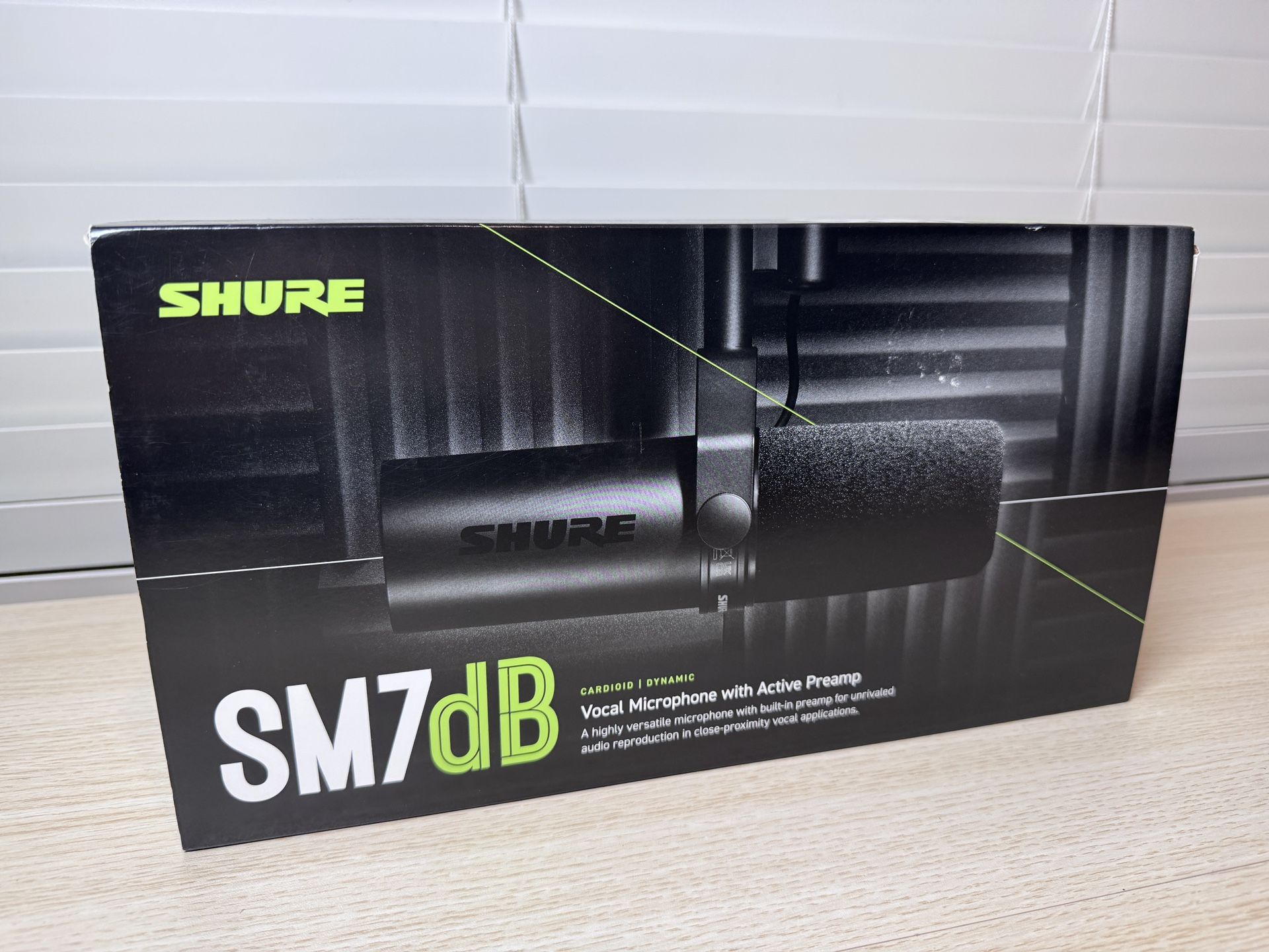 Brand New Unopened Shure SM7dB Dynamic Vocal Microphone with Built-in Preamp – Studio Mic for Streaming, Podcasting, and Recording SKU125-S1