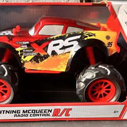 Disney Cars Lightning McQueen OFF ROAD Remote Control 1.4 ghz BRAND NEW