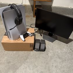 ps5. Logitech headset. 1 controller. Dell monitor. $600 OR BEST OFFER