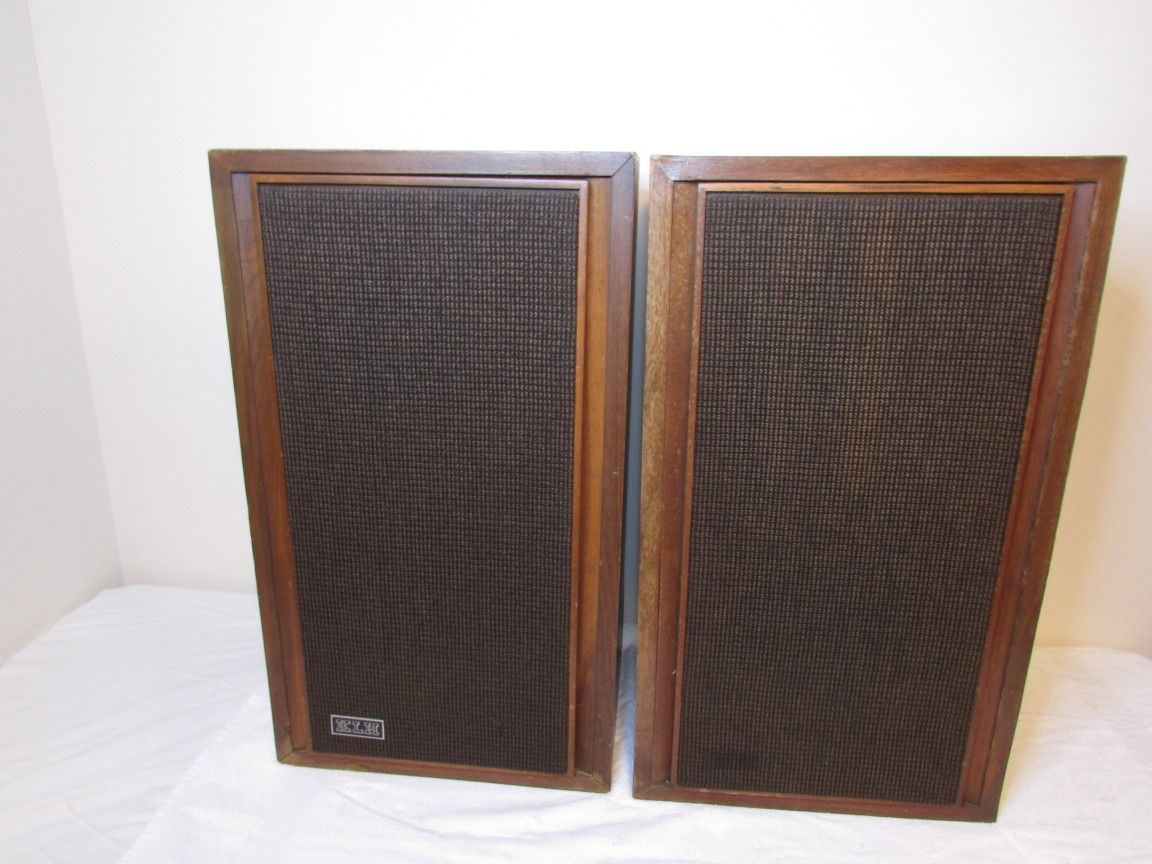 KLH Model 23 VINTAGE Stereo Speakers, Tested