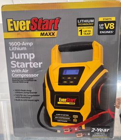 EVERSTART CHARGER MAXX