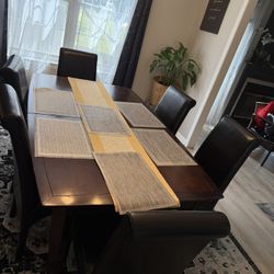 Dining Table With Chairs 