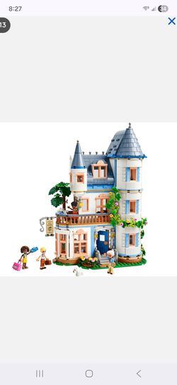 LEGO Friends Castle Bed and Breakfast