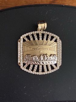Last supper pendant !!!