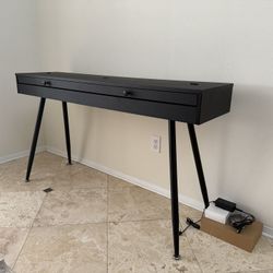  Brand  New Keyboard (Full Size) With Pedal