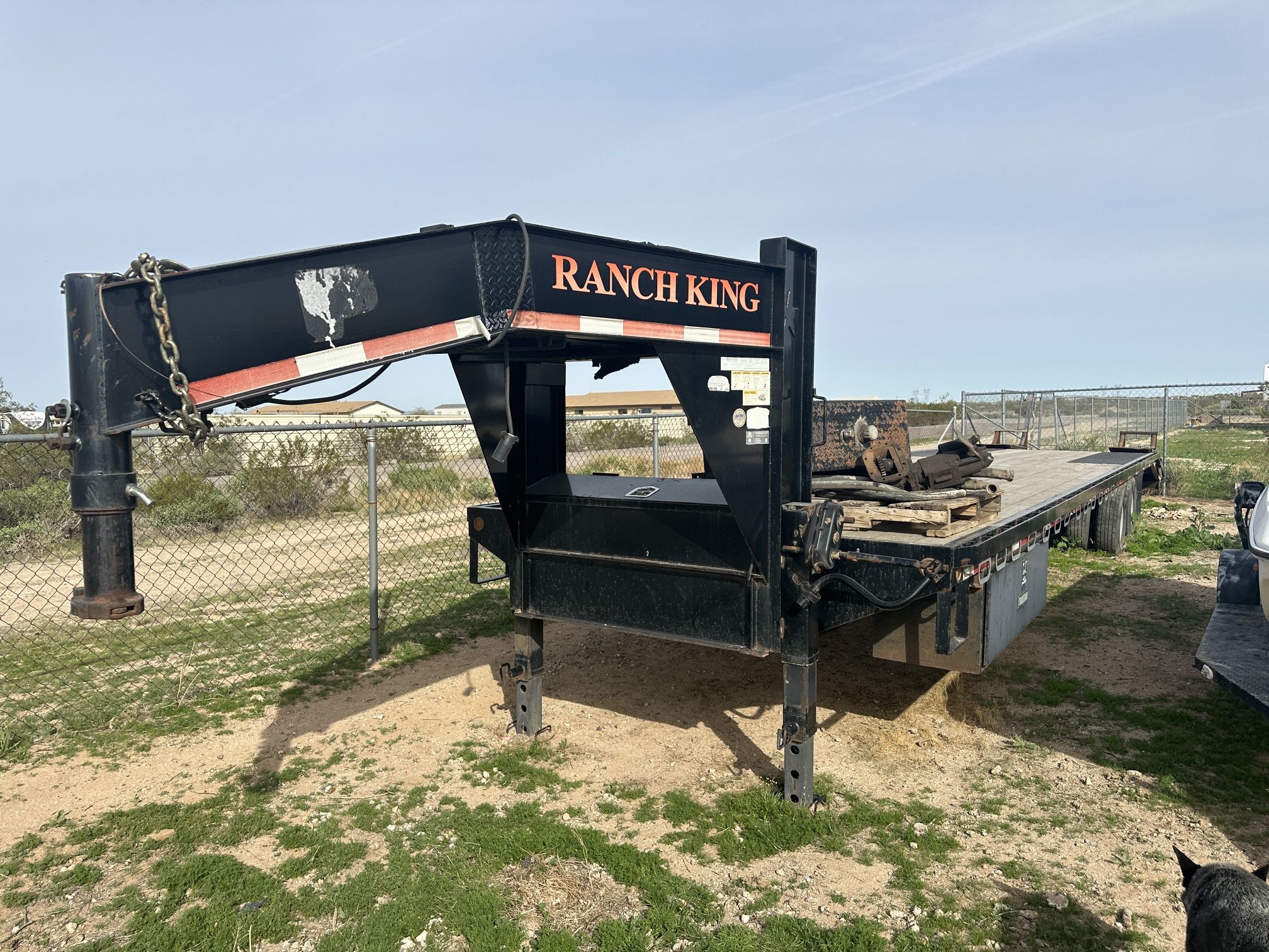 2015 Ranch king 40ft FlatBed