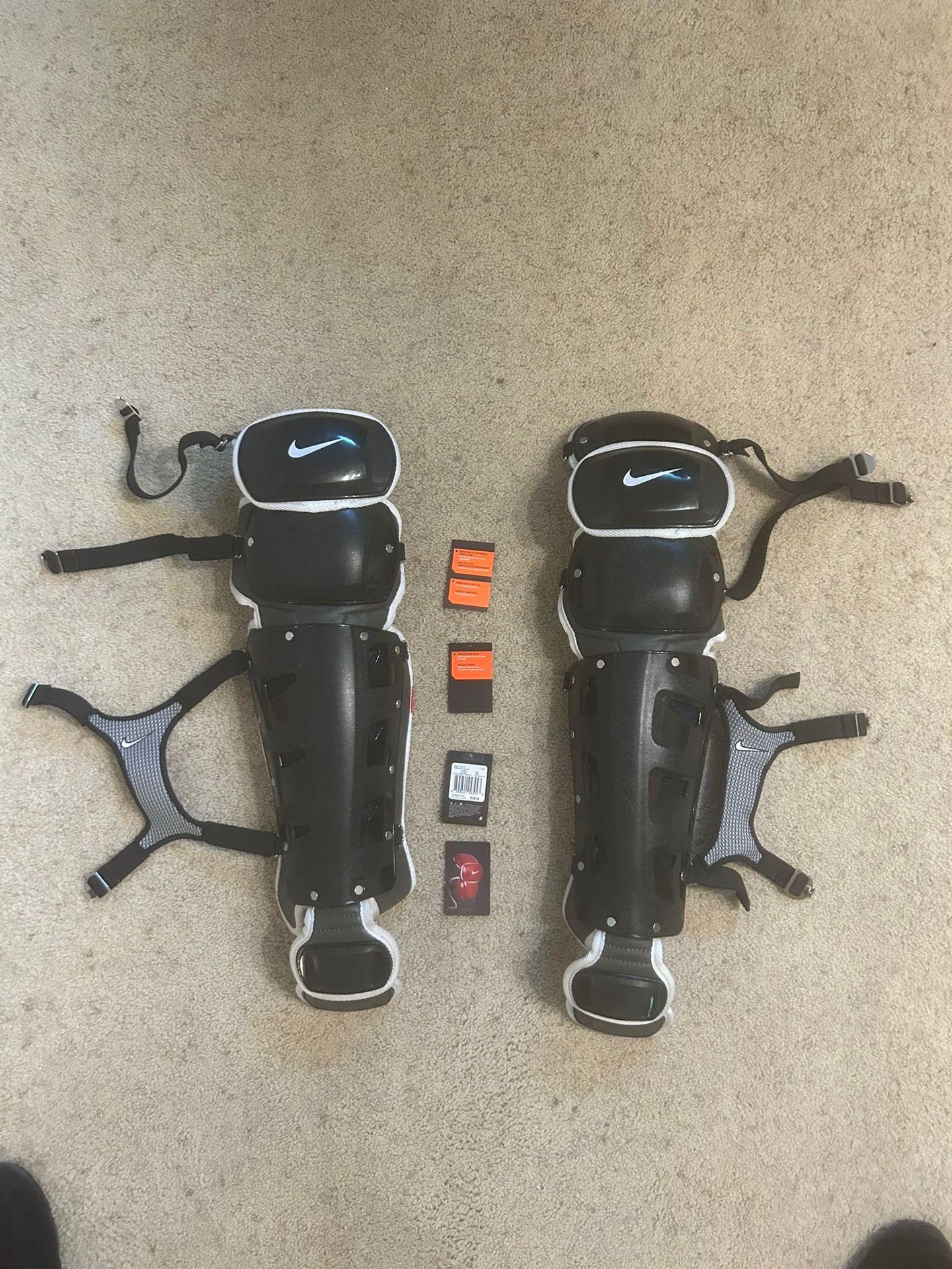 Nike DE3539 16’ Catchers Leg Guards (Mens)