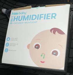 Brand NEW Frida Baby Humidifier Target $20 Perfect For Winter Colds