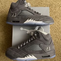 Size 13 (Brand new with box) - Air Jordan 5 retro wolf grey
