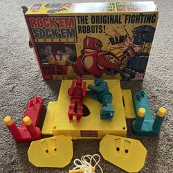 Rock’em Sock’em Robots The Original Fighting Robots 