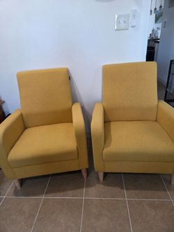 Accent Chairs