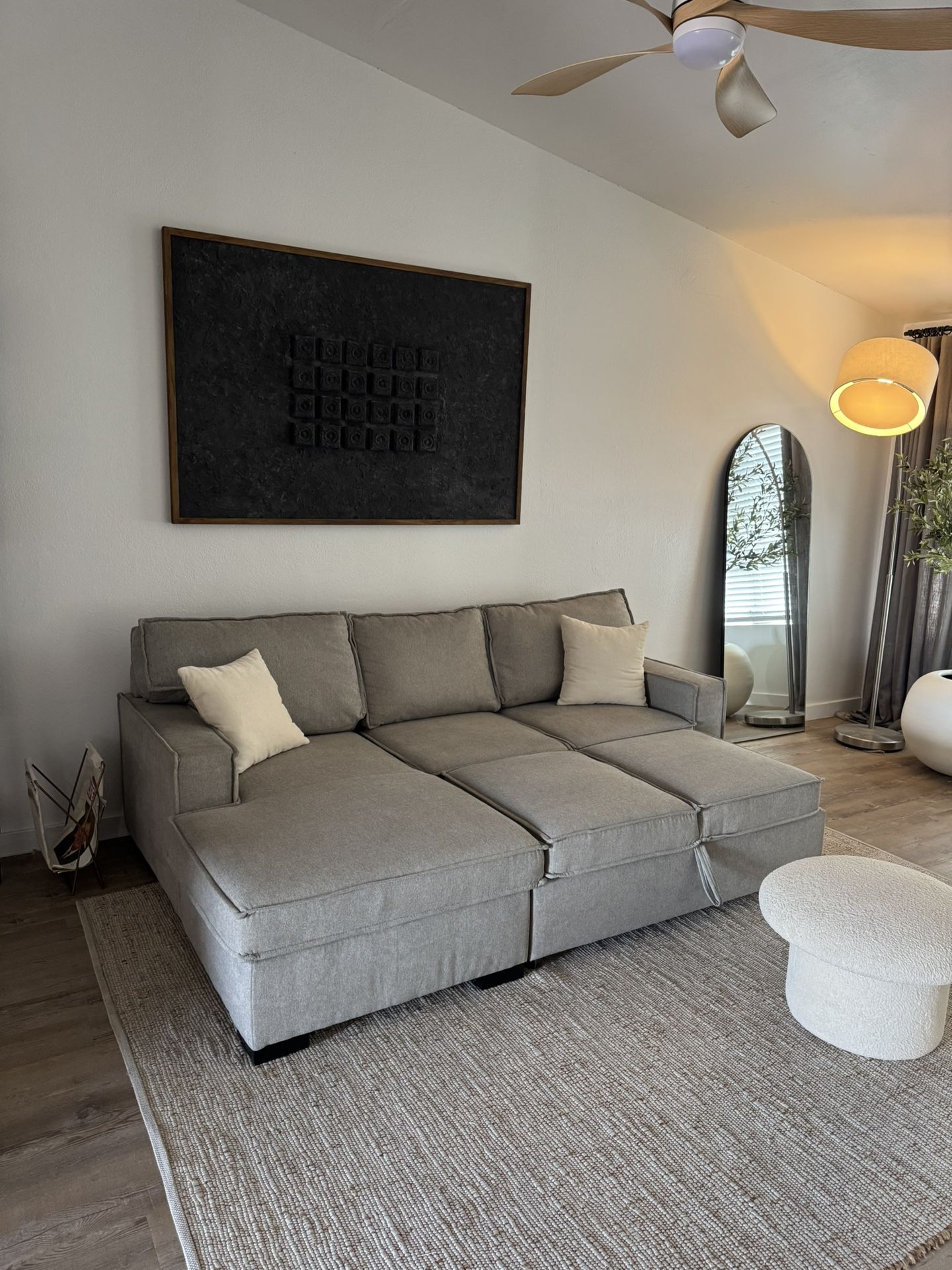 Comfy Sectional ( Delivery Available )