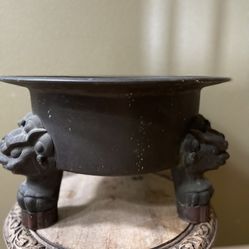 Antique Japanese Bronze Hibachi Brazier Foo Dog