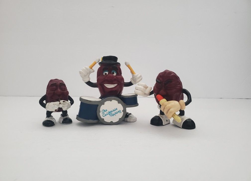 California Raisins figures 1997 &1988 Applause