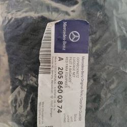 NEW MERCEDES BENZ OEM CARGO LUGGAGE FLOOR REAR NET see pics