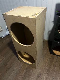 Dual 15 Sub Box