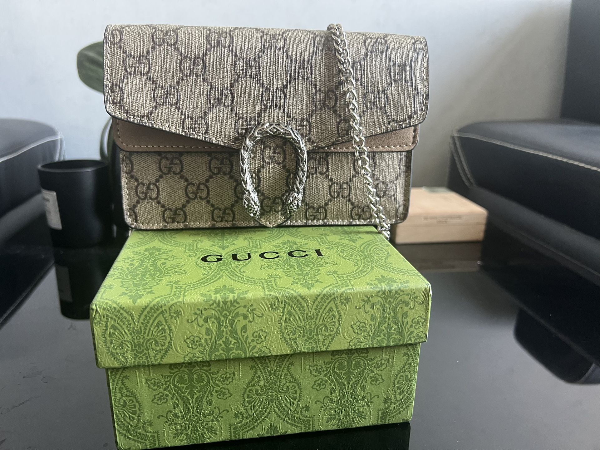 GUCCI