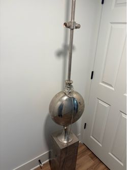 Floor lamp needs repair