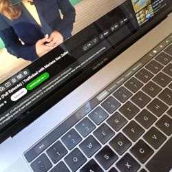 2016 (15 Inch) MacBook Pro W Touchbar