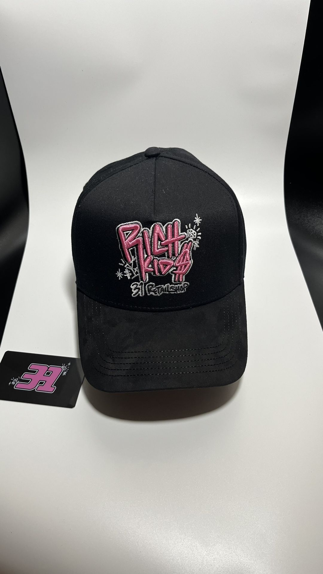 ThirtyOne Hats, “Rich Kids” 🦩