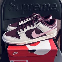 Nike Dunk Low Retro PRM Valentine’s Day (2023)