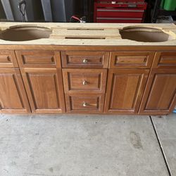 Bathroom vanity dual sink cutouts
