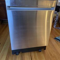 GE - 24” Stainless Steel Portable Dishwasher