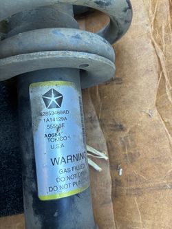 Chrysler OEM Strut Assembly (contact info removed)9AD