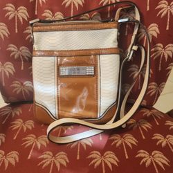 GUESS * Cross-Body  9" X 8"  $8. V