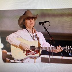 Dwight Yoakam at Chateau Ste Michelle July 17