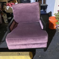 Lamp, Side Table, Stool, Table/Dresser