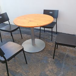 Round table 4 chairs included