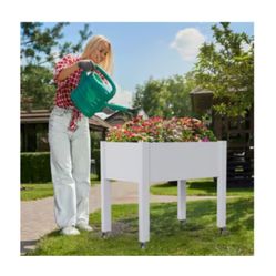 Raised Resin Garden Bed With Wheels